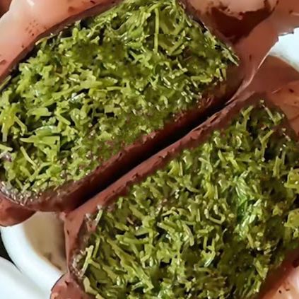 Inside cross-section view of pistachio kataifi Dubai Chocolate Chewy at Grandmama Store in Hong Kong