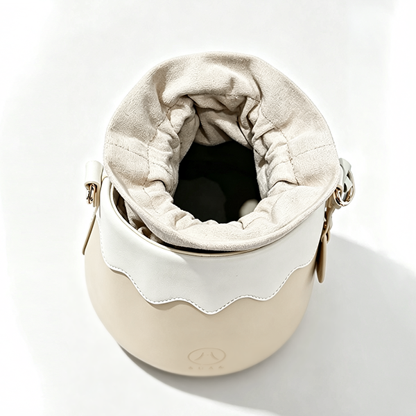 Top view of drawstring closure on Mt. Fuji Goen Bag in Tea beige at Grandmama Store in Hong Kong