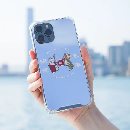 hand-holding-clear-lazy-cat-phone-case-retro-red-outdoors-Lazy-Cat-Phone-Case-Hong-Kong-Kwun-Tong-Grandmama-store
